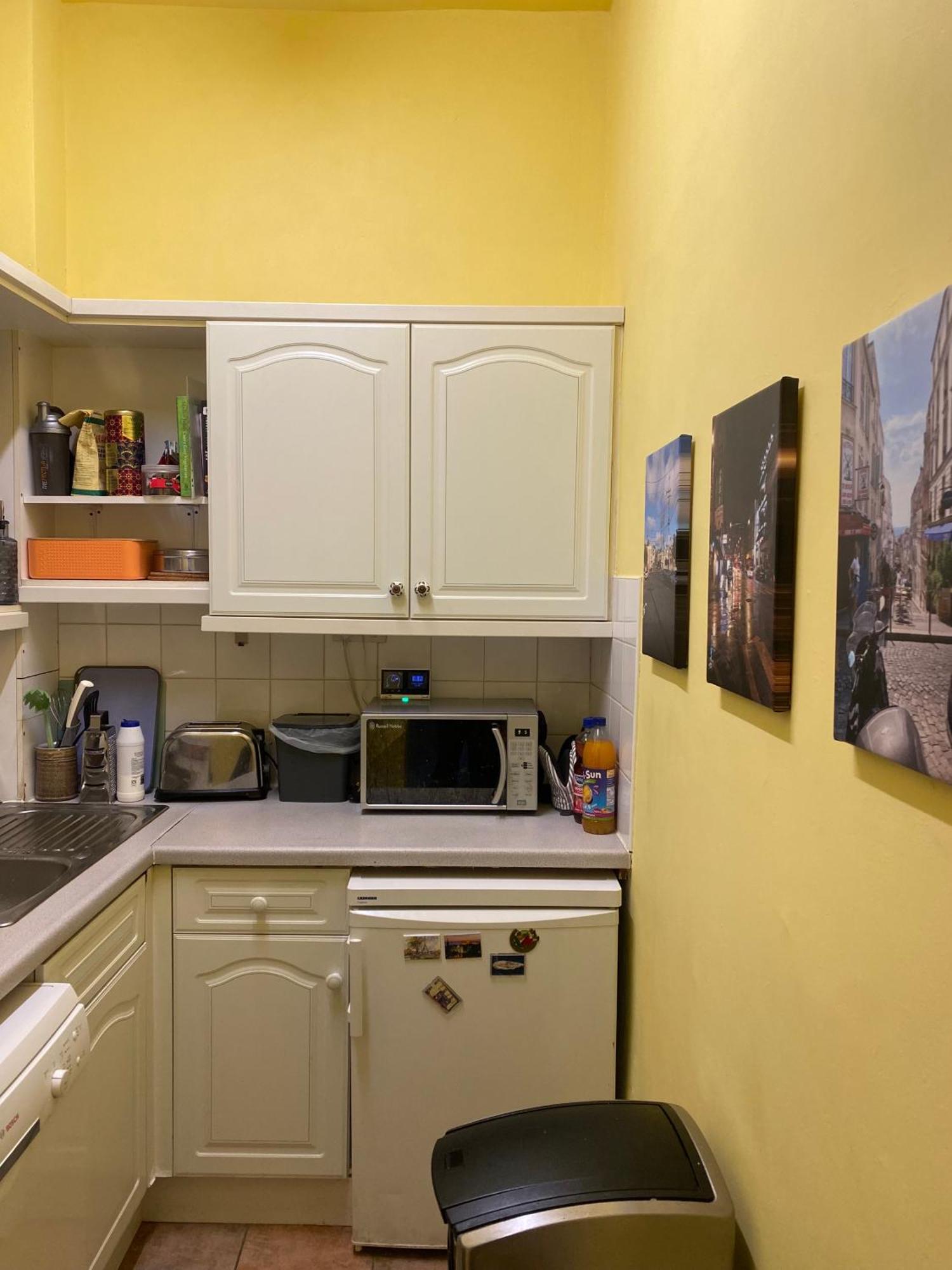 Central Room In Historic Tenement Shared Apartment Near Old Town Edinburgh Exterior photo