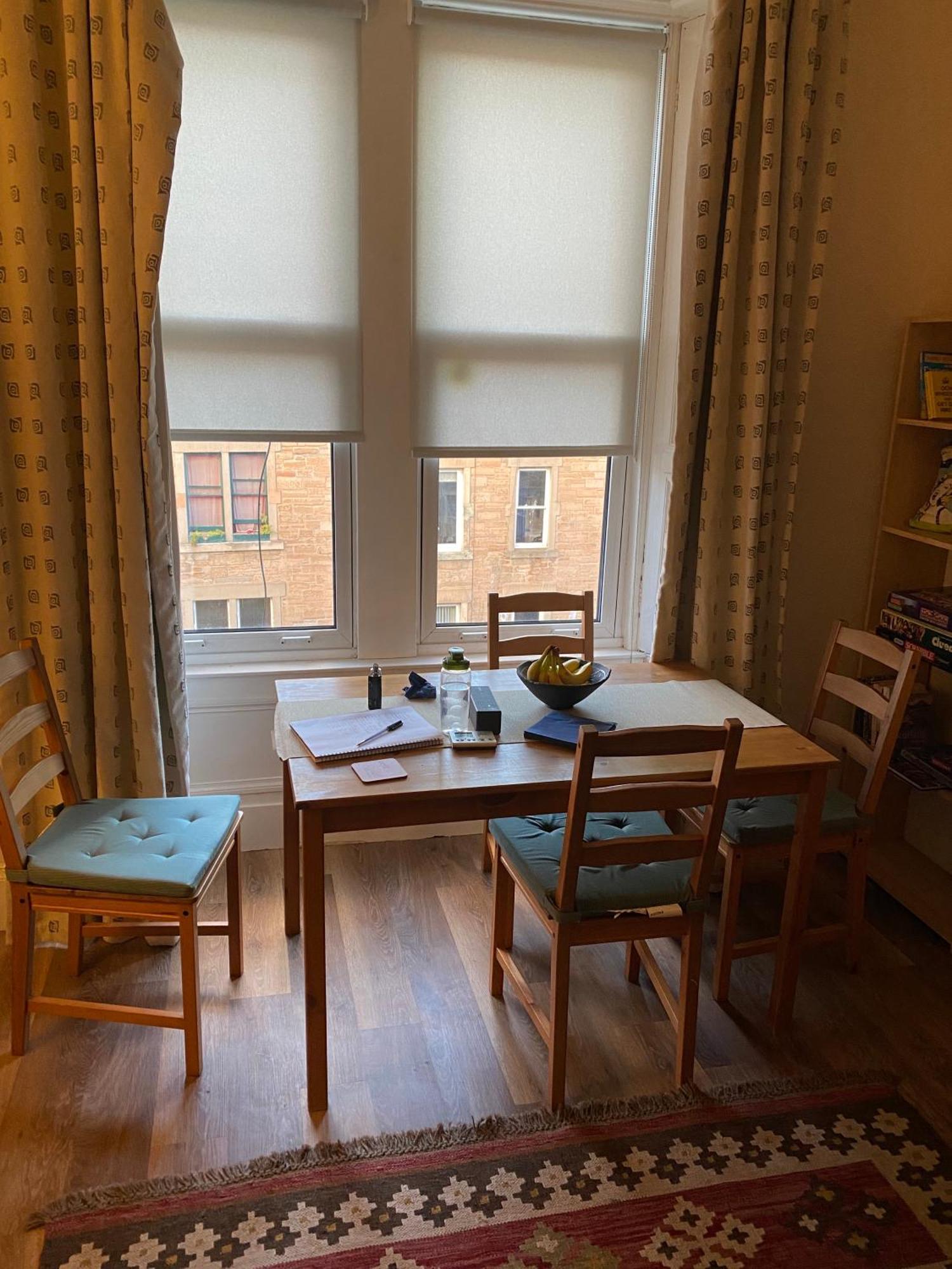 Central Room In Historic Tenement Shared Apartment Near Old Town Edinburgh Exterior photo